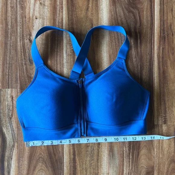 Under Armour Women's Deep Blue Zip-Front Sports Bra size medium - Picture 5 of 8